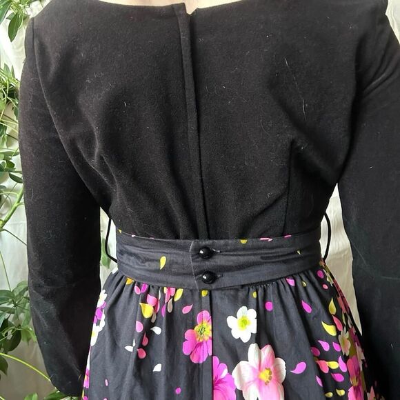 Vintage 70s Black Velvet with Pink & Orange Florals Long Sleeve Maxi Dress - Picture 4 of 11